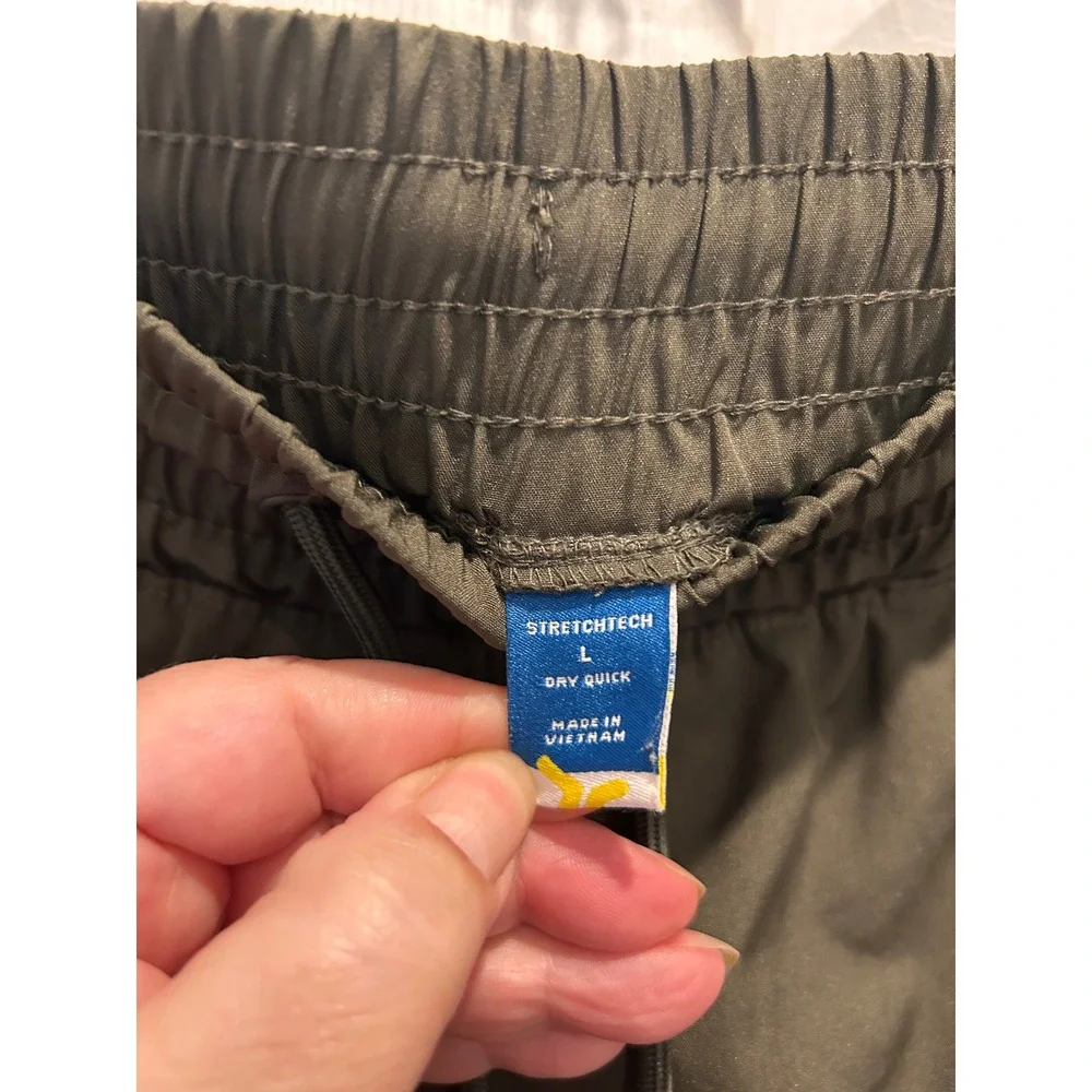 Old Navy StretchTech Cargo Joggers Womens Large Olive Green Quick Dry Activewear
